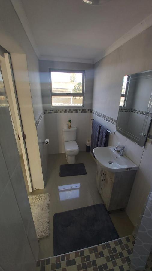Cottage Self Catering Unit With Ensuite. East London Zewnętrze zdjęcie